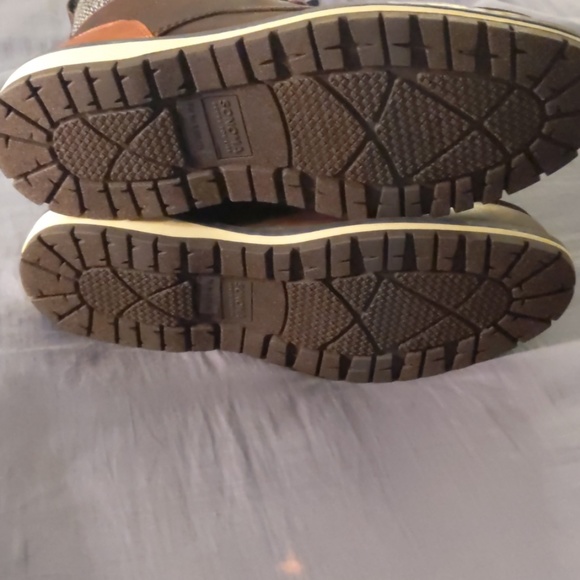 NWT Sonoma Vitalize by Ortholite Glenn Boots, 10 - Picture 4 of 6